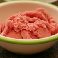 Strawberry Frozen Yogurt