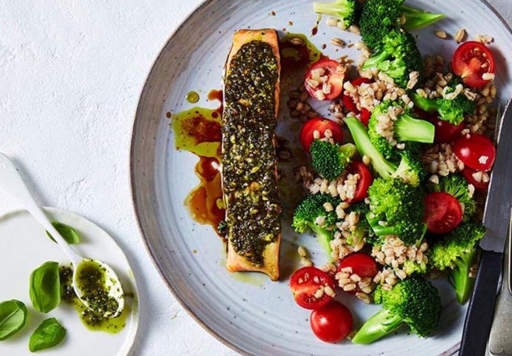 Baked pesto salmon with barley & broccoli salad