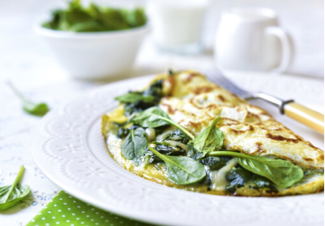 Cheese & spinach omelet
